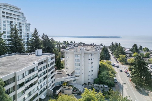 301-1442 Foster Street, White Rock, BC 