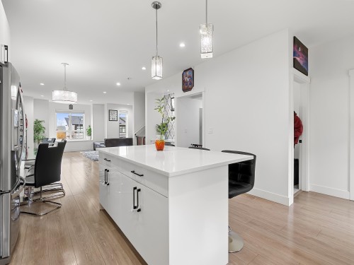 14002 60A Avenue, Surrey, BC 