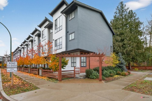 48-7177 194A Street, Surrey, BC 