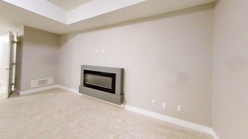 17033 Fraser Highway, Surrey, BC 