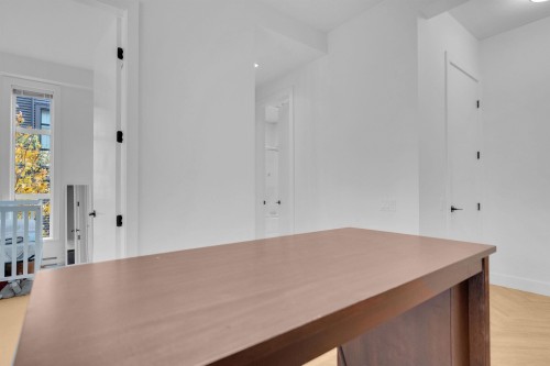 202-13929 105 Boulevard, Surrey, BC 