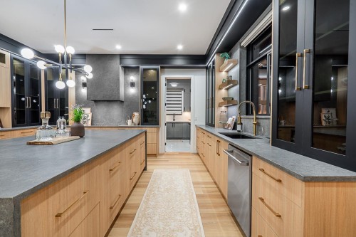 16838 106 Avenue, Surrey, BC 