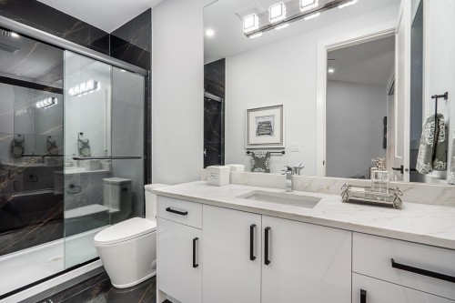 16838 106 Avenue, Surrey, BC 