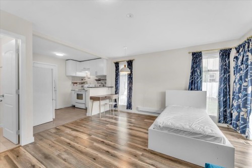 10552 Woodglen Close, Surrey, BC 