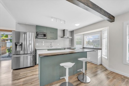 10552 Woodglen Close, Surrey, BC 