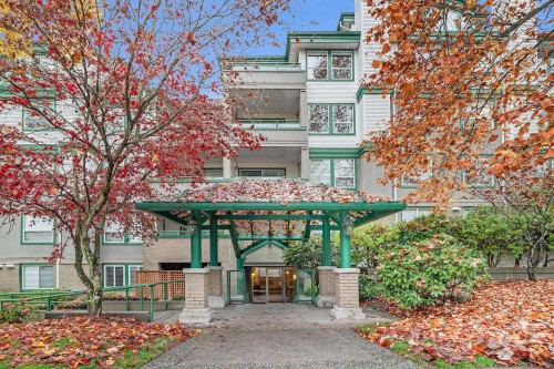 213-1575 Best Street, White Rock, BC 