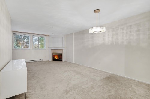 213-1575 Best Street, White Rock, BC 