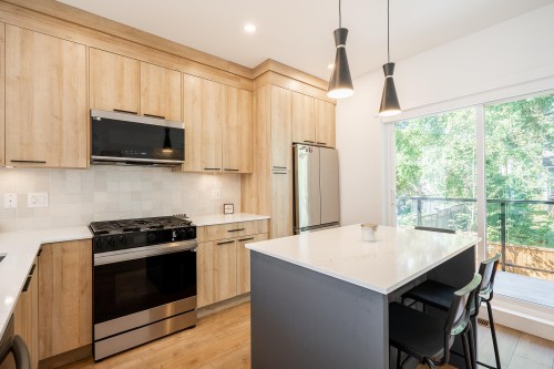 7-10527 155 Street, Surrey, BC 