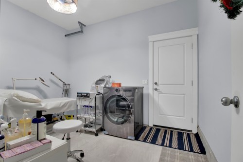 3492 Hazelwood Place, Abbotsford, BC 