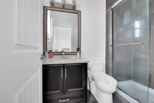 3492 Hazelwood Place, Abbotsford, BC 