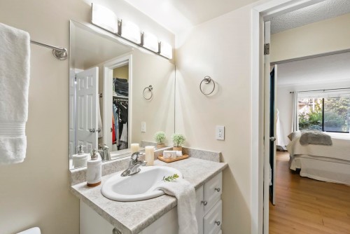 106-1720 Southmere Crescent, Surrey, BC 