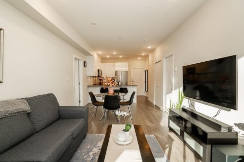 316-15351 101 Avenue, Surrey, BC 