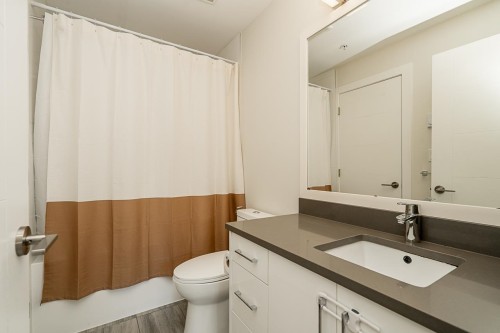 316-15351 101 Avenue, Surrey, BC 