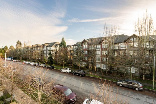 316-15351 101 Avenue, Surrey, BC 