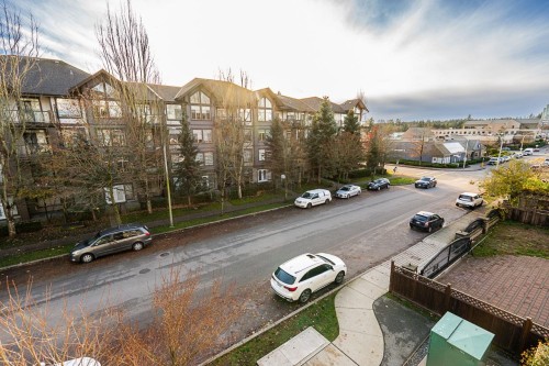 316-15351 101 Avenue, Surrey, BC 