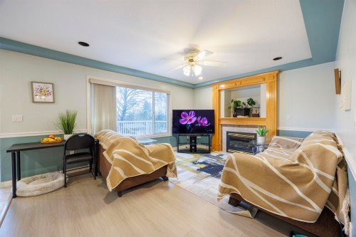 15210 82 Avenue, Surrey, BC 