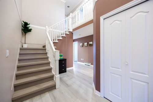 15210 82 Avenue, Surrey, BC 