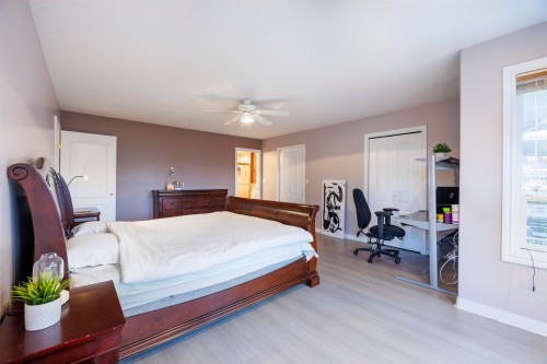 15210 82 Avenue, Surrey, BC 