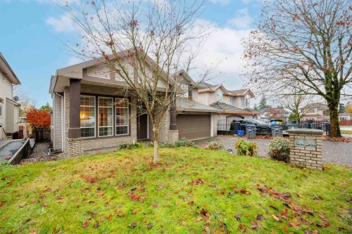 15210 82 Avenue, Surrey, BC 