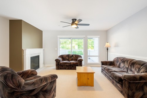 9947 151 Street, Surrey, BC 