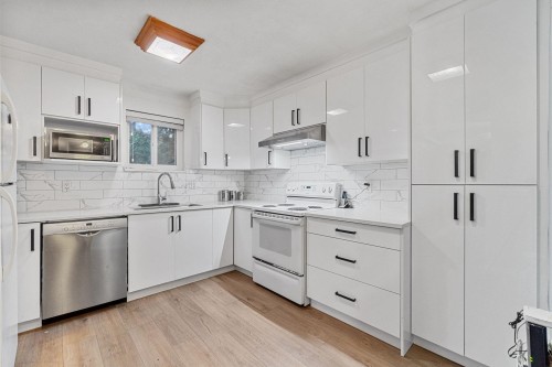 12-32310 Mouat Drive, Abbotsford, BC 