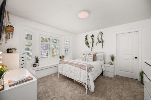 6087 163A Street, Surrey, BC 