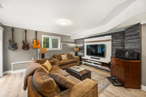 6087 163A Street, Surrey, BC 