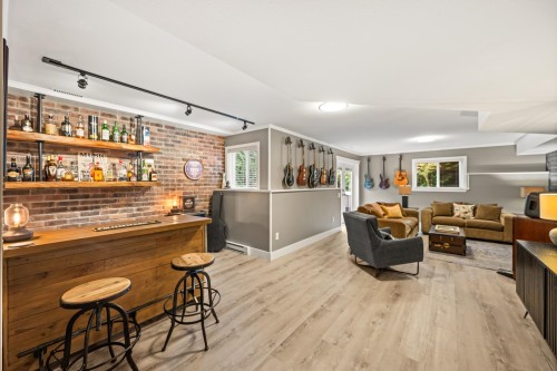 6087 163A Street, Surrey, BC 