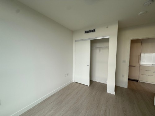 27**-13675 107A Avenue, Surrey, BC 