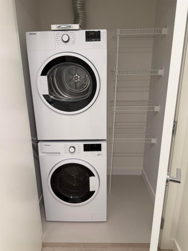 27**-13675 107A Avenue, Surrey, BC 