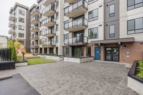 513-32174 George Ferguson Way, Abbotsford, BC 