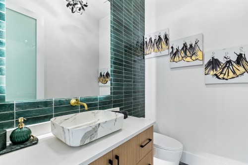 5673 Fairlight Crescent, Delta, BC 