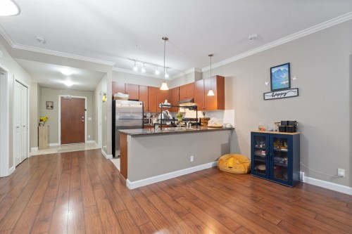 101-10180 153 Street, Surrey, BC 