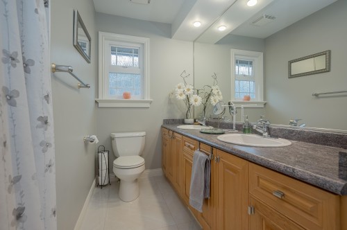 2966 147A Street, Surrey, BC 