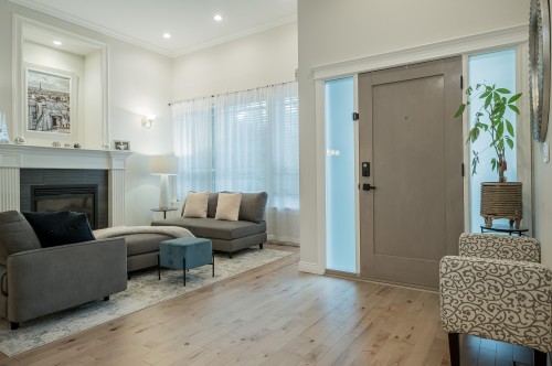 2966 147A Street, Surrey, BC 