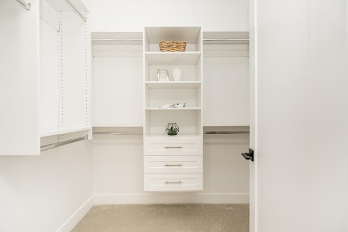 1938 167A Street, Surrey, BC 