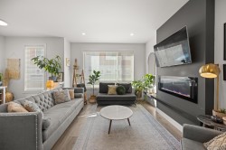 10-27640 Lantern Avenue  Abbotsford, BC V4X 1M3