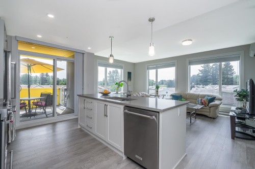 307-2555 Ware Street  Abbotsford, BC V2S 0J4