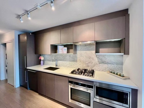 3003-13696 100 Avenue, Surrey, BC 