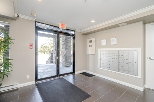 409-5474 198Th Street, Langley, BC 