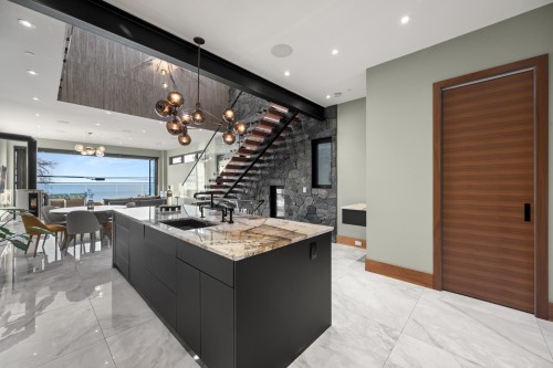 14555 Marine Drive, White Rock, BC 