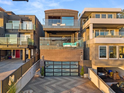 14555 Marine Drive, White Rock, BC 