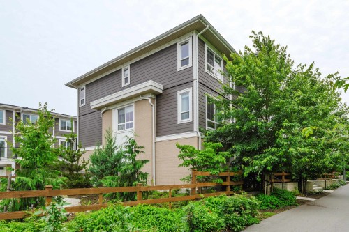 38-8433 203A Street, Langley, BC 