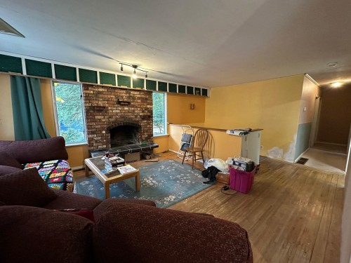 7048 140A Street, Surrey, BC 