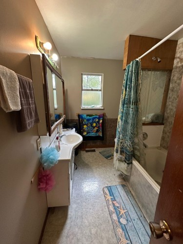 7048 140A Street, Surrey, BC 