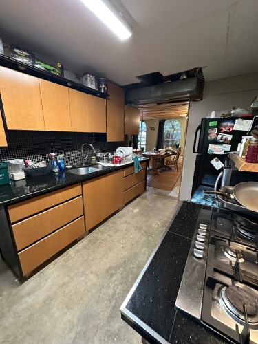 7048 140A Street, Surrey, BC 