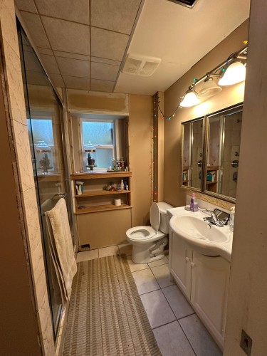 7048 140A Street, Surrey, BC 