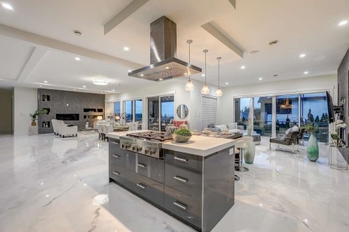 14601 55A Avenue, Surrey, BC 