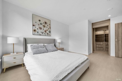 7-13778 100 Avenue, Surrey, BC 