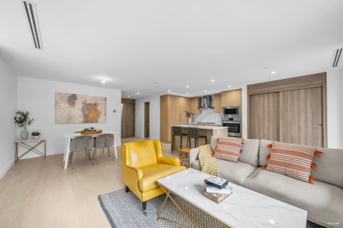 7-13778 100 Avenue, Surrey, BC 